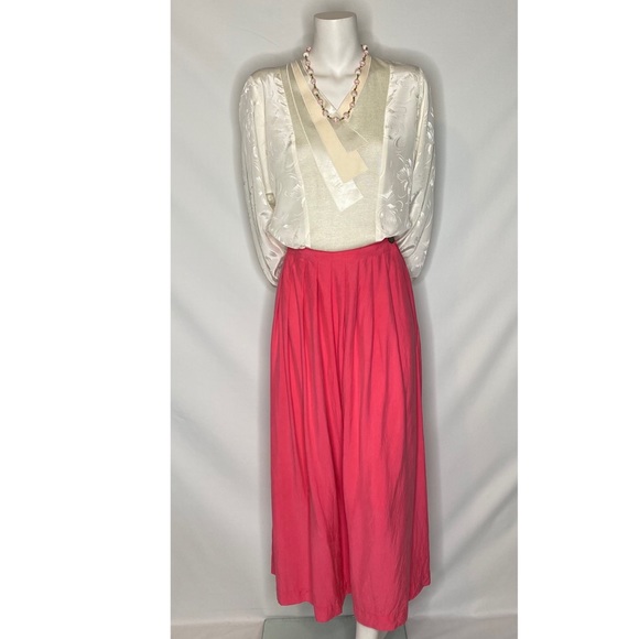 Vintage Silk Skirt, Early 00’s Era. - Picture 1 of 9